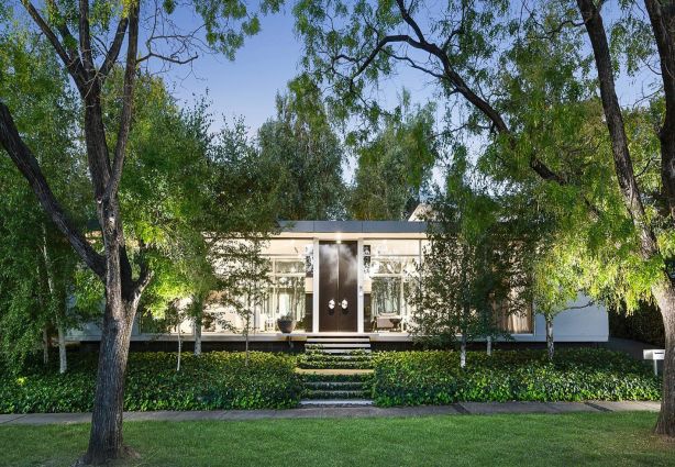 16 Hill Corner Yarralumla ACT Low res