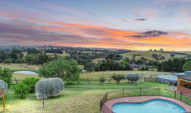 80 Altson Road, Belgrave South