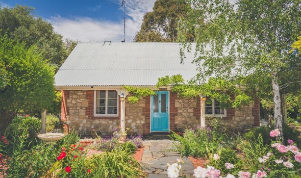 Seven of the Quirkiest Homes for Sale Australia Right Now - Investors advisors
