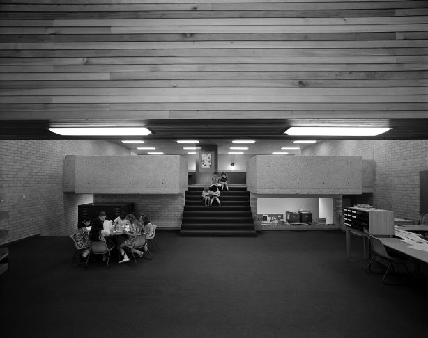 Giralang_Primary_-_Max_Dupain_1977_3_z5zjul