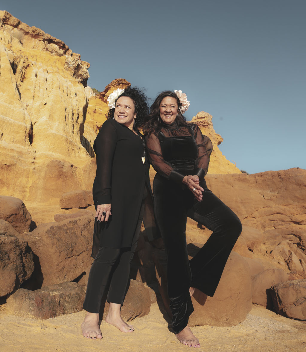 Vika and Linda Bull Photo: Lisa Businovski