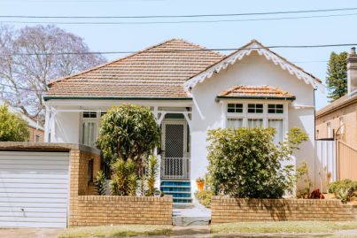7 ways to get into the property market quicker than your mates