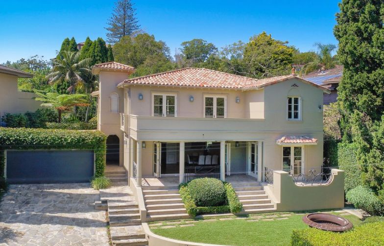 Jordana Sharon-Zipser has taken a hit on the Vaucluse mansion she bought last year for $8 million, selling it for $6.85 million.