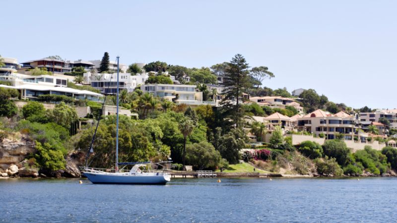 'More attractive than ever': House prices in Perth's waterfront suburbs reach record highs