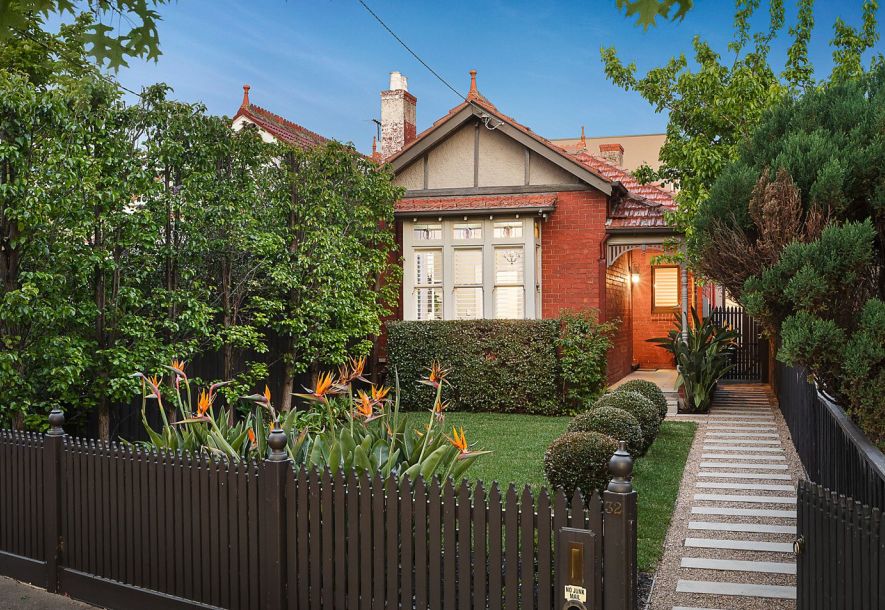 'Urgency from buyers': Big weekend sees strong auction results