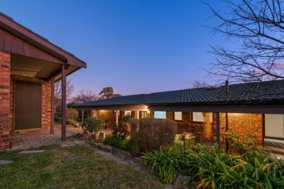 Charnwood home sells under the hammer for $930,000