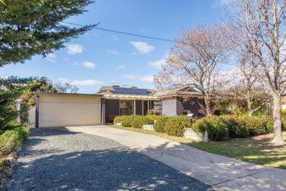 Canberra auctions: Long-time family home in Kaleen sells for $1.325 million