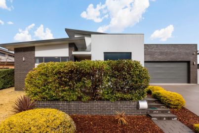 Weston home sells under the hammer for $1.625 million