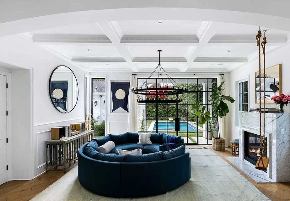 The Hancock Park property was listed for almost $US3.5 million. Photo: Zillow