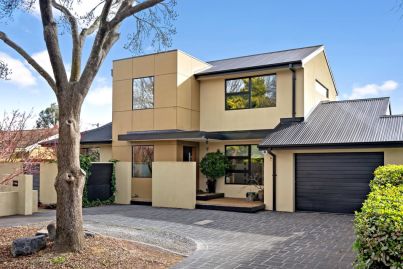 Downer and Moncrieff houses set new suburb price records