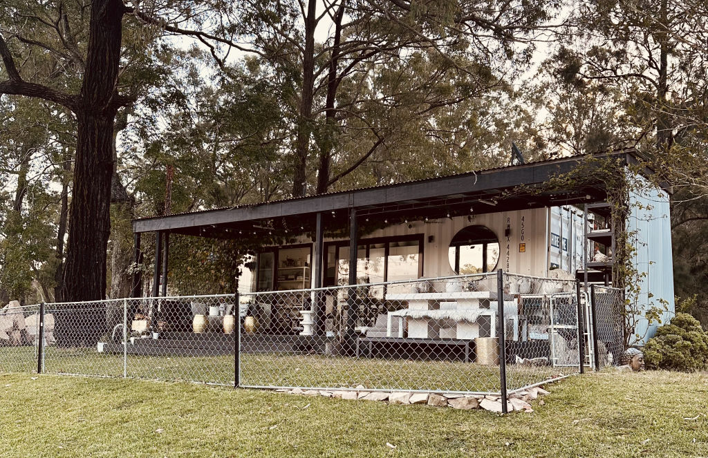 After 19 house moves, this renter now calls a shipping container home ... and she loves it