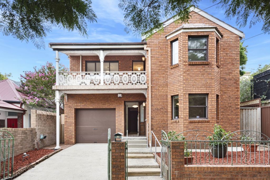 Enmore fixer-upper sells for $531,000 above guide price