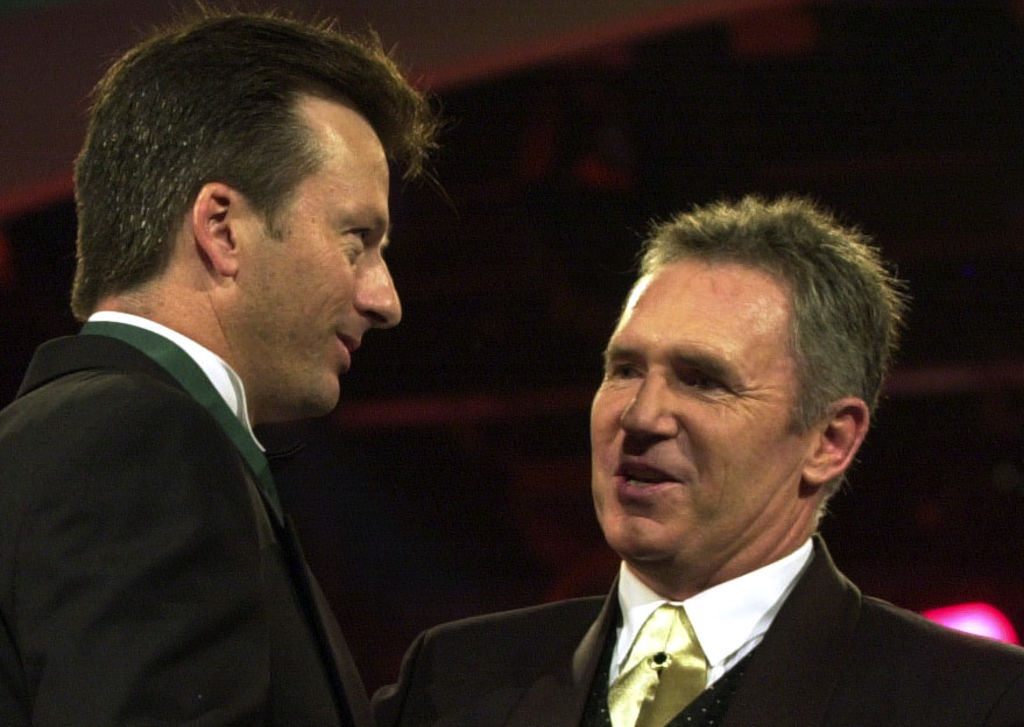 Former Australian cricket captain Allan Border (right) with Steve Waugh in 2001. Photo: Julian Smith