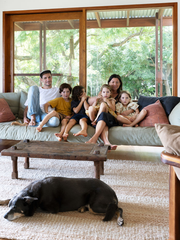 Jeremy Lee and Hana Taninaka with their four children, Zephyr, Dali, Bobby and Mika. Photo: Louise Roche