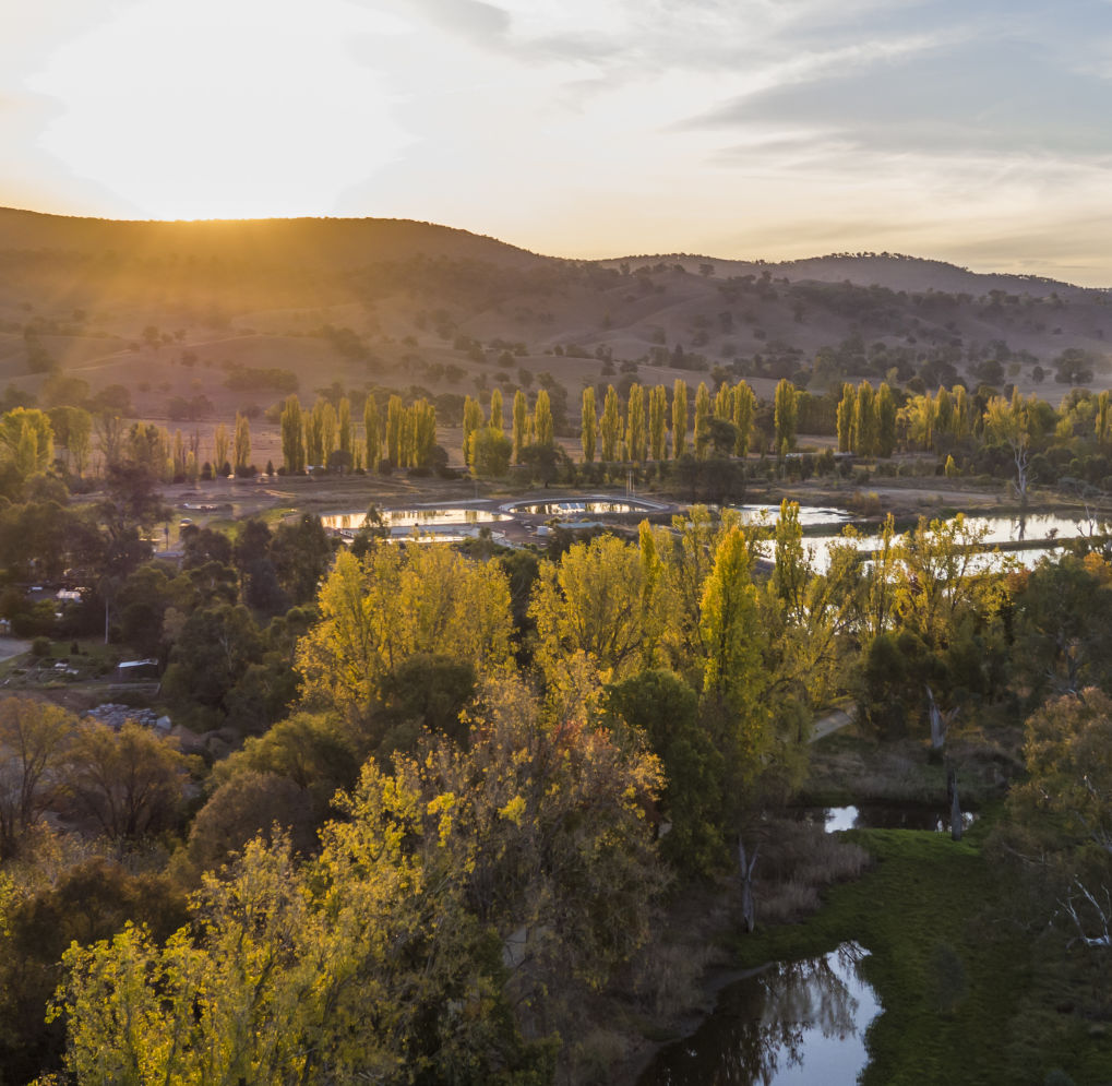 Sun setting over the countryside in Tumut. Photo: Destination NSW