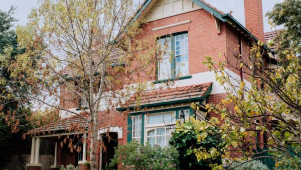 What the RBA cash rate hike means for buyers and home owners