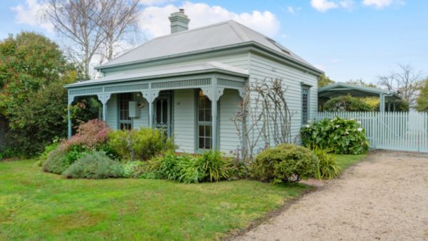 100-year-old doll-house cottage listed for $669k