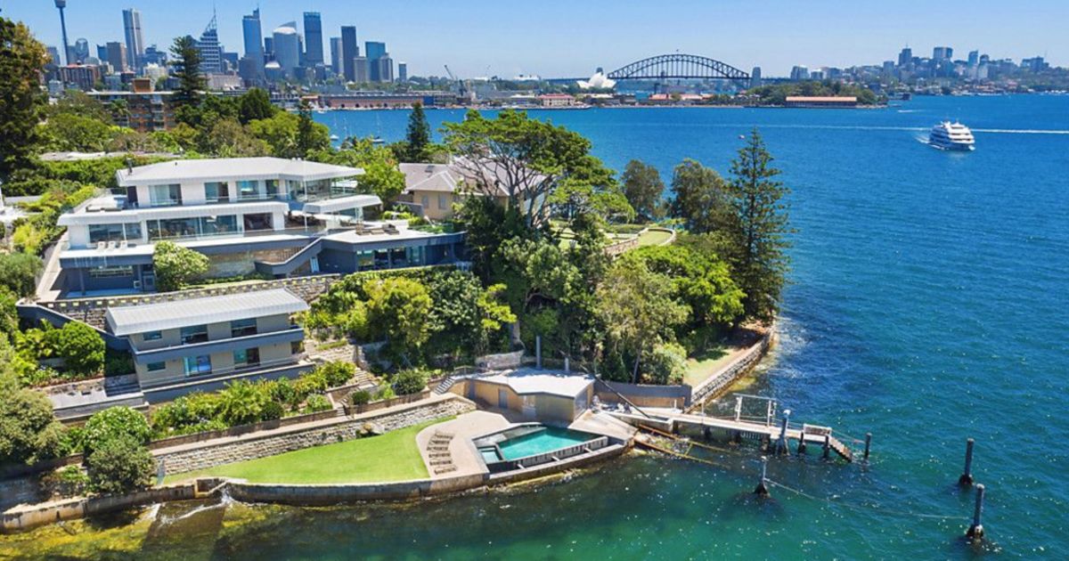 Sydney S Acclaimed Waterfront Adds A Huge Price Premium But What S The Cost To Buy In