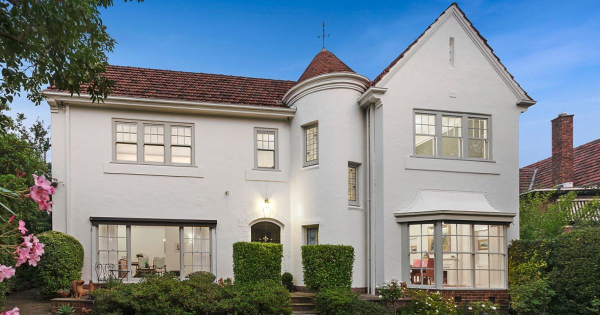 Five homes worth 36 million for sale in one exclusive Toorak street