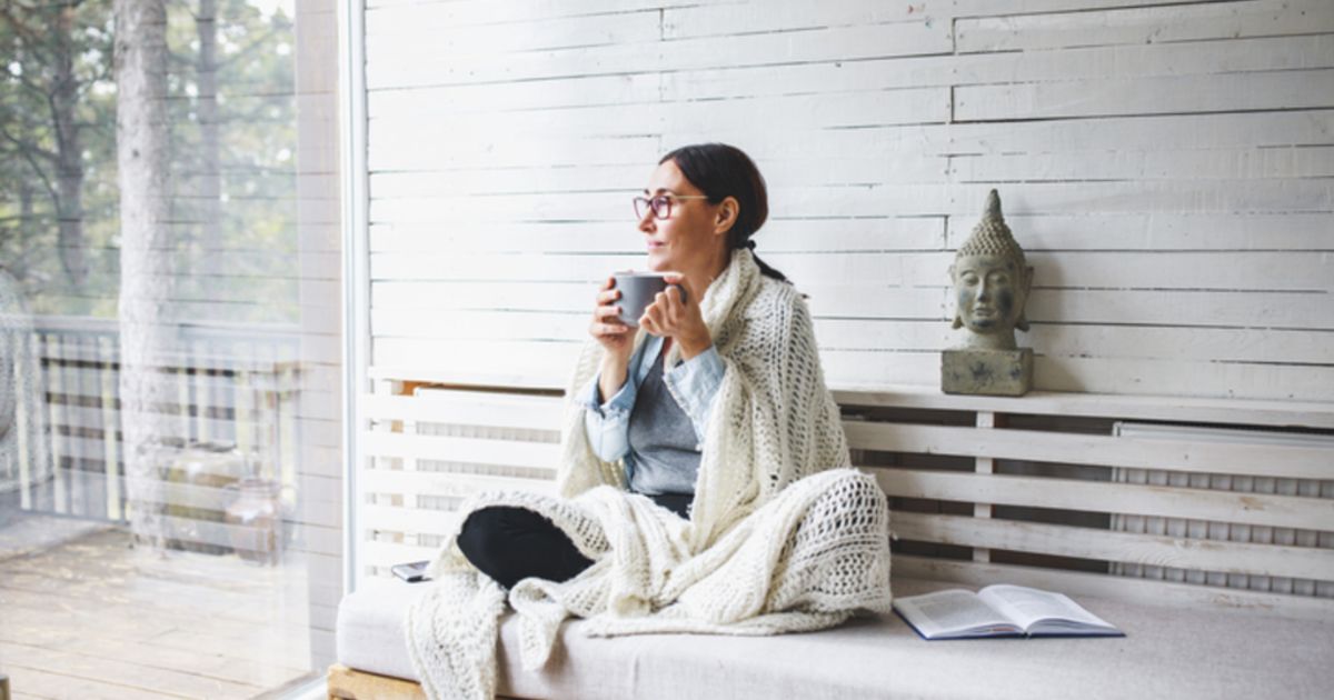 English snug The room design concept that keeps you feeling cosy and warm