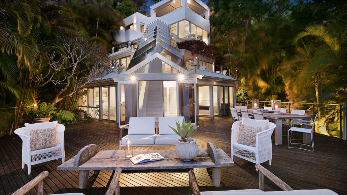 Wagyu Beef Pioneer Scores 5 25m Palm Beach Sale After Six Years