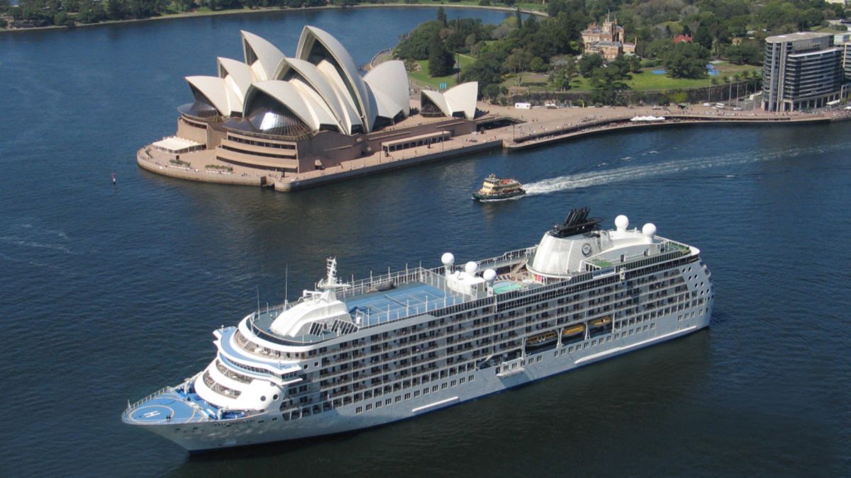 A 20 Million Penthouse On The World A Luxury Cruise Ship Has Listed For Sale