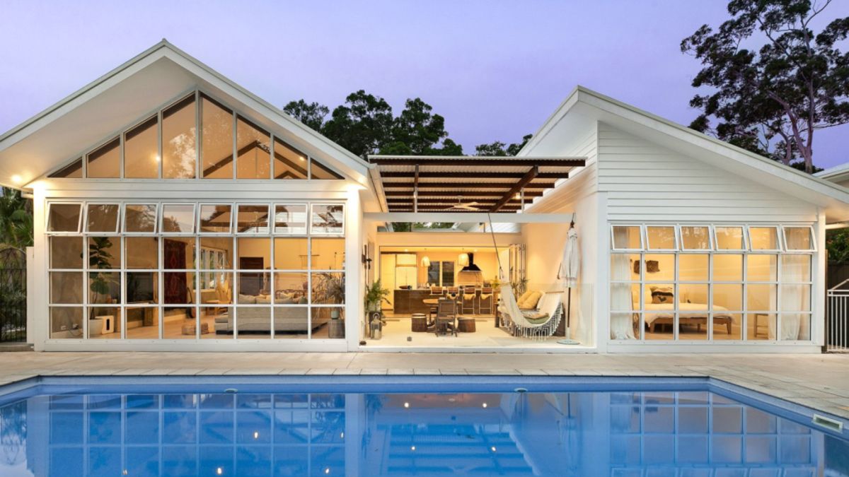 Tsunami Of Wealthy Buyers Flock To Byron Bay During Covid 19