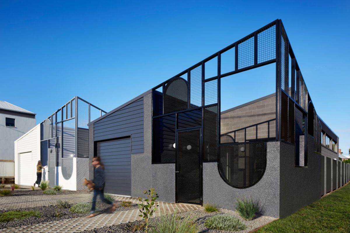 The Victorian Coastal House That Reinvented The Humble Verandah