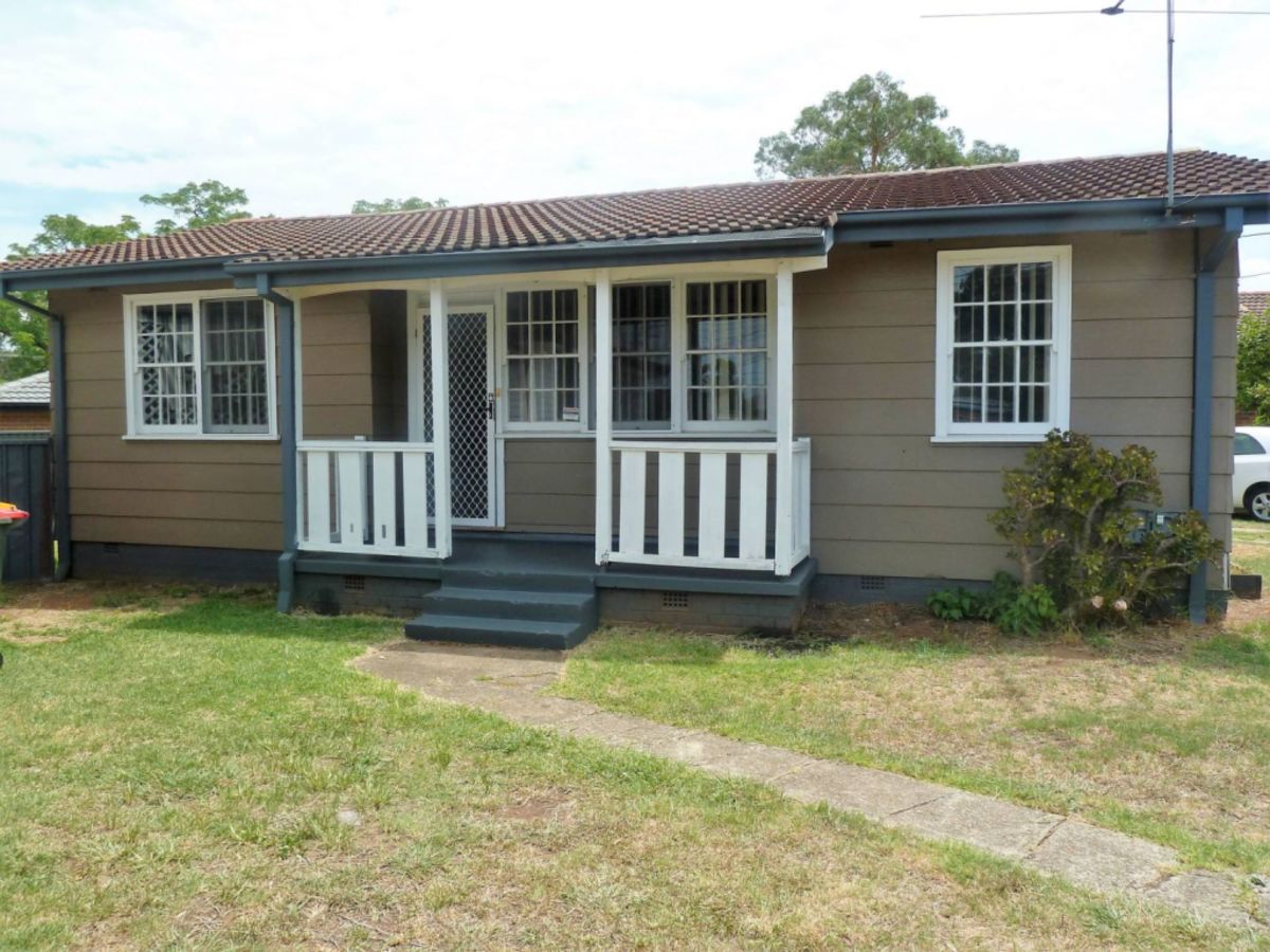 The cheapest suburbs to rent in near Sydney, Melbourne and Brisbane The cheapest suburbs to rent in near Sydney, Melbourne and Brisbane