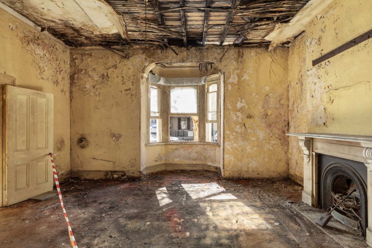 Decrepit terrace house in Sydney’s Darlinghurst listed for 3.6m
