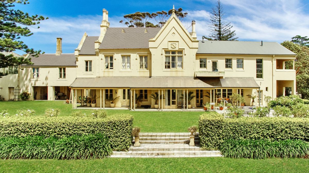 Grand Morning Star estate at Mount Eliza on the market for 40 million
