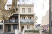 Seven graphs that show why it's so hard to find cheap house prices right now