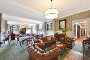 One of the oldest hotels in the Blue Mountains is on the market
