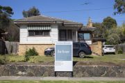 Australian rents in two-speed market as houses rise, units in some cities fall: Domain Rent Report