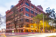Shops, hotels most at risk of price discounts