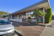 '100 per cent COVID-proof': Buyers flock to 'essential properties' at auction