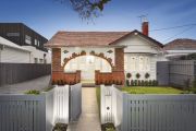 Young family splashes $1,815,000 on Coburg Californian bungalow at auction