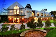 Macedon Ranges winery hits the market as regional COVID-19 restrictions ease