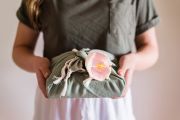 How to choose the perfect housewarming gift