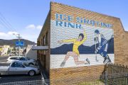 The growing campaign to save Tasmania's only ice-skating rink