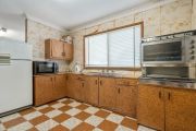 Bagging a bargain: The fixer uppers for sale across Australia