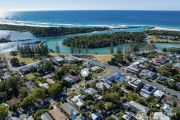 Work alongside the pristine waters of Brunswick Heads