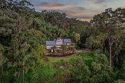 Queensland retreat surrounded by nature hits market