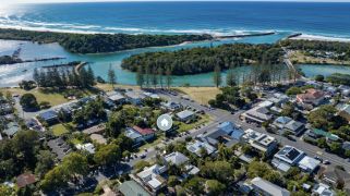 Brunswick Heads listing could be your chance to set up business in paradise Brunswick Heads listing could be your chance to set up business in paradise