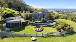 Eagleview Park boasting sweeping views and working farmland is on the market Eagleview Park boasting sweeping views and working farmland is on the market