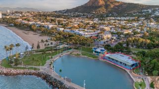 Oceanfront restaurant in Townsville hits the market Oceanfront restaurant in Townsville hits the market