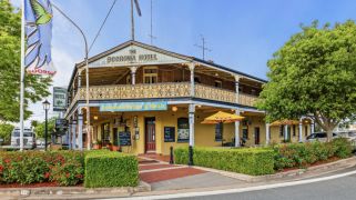 10 cute country pubs for sale in Australia right now