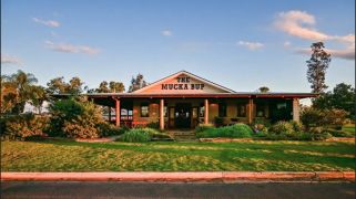 The 'Mucka Bup' sign blip creates marketing gold as outback pub-resort lists The 'Mucka Bup' sign blip creates marketing gold as outback pub-resort lists