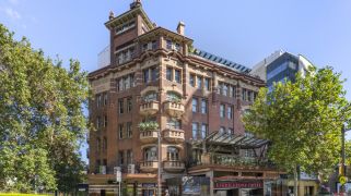 Iconic Kings Cross Hotel changes hands in off-market transaction
