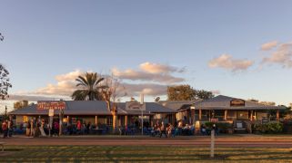 Big Red Bash gateway pub hits the market in Queensland’s outback